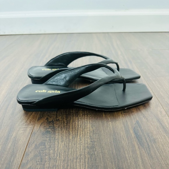 Cult Gaia Jasie Sandal - Picture 8 of 8
